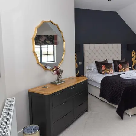 5 Tarn End Luxurious With View To Talkin Tarn, Near Hadrians & The District 別荘 ブランプトン
