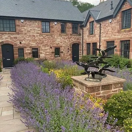 5 Tarn End Luxurious With View To Talkin Tarn, Near Hadrians & The District Vakantiehuis Brampton (Cumbria)